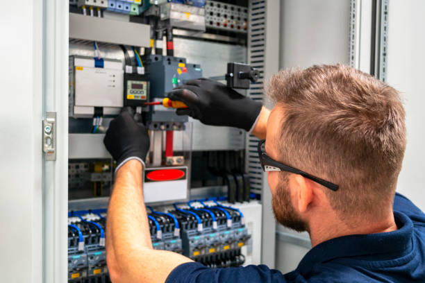 Best Local Electrician Companies  in Chesterfield, MO